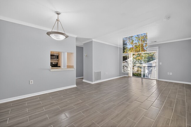 18318 Streamside Dr in Gaithersburg, MD - Building Photo - Building Photo