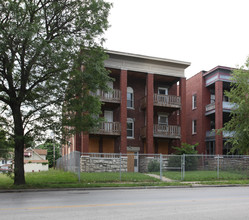 2820-2822 Prospect Ave in Kansas City, MO - Building Photo - Building Photo