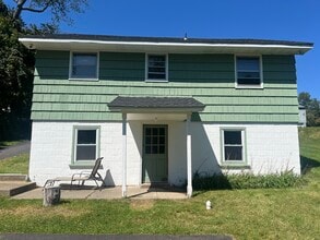 1562 Prospect St in Tobyhanna, PA - Building Photo - Building Photo