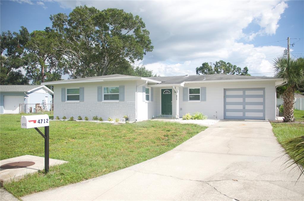 4712 W Chapin Ave in Tampa, FL - Building Photo