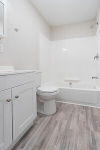 3067 Potter St photo'