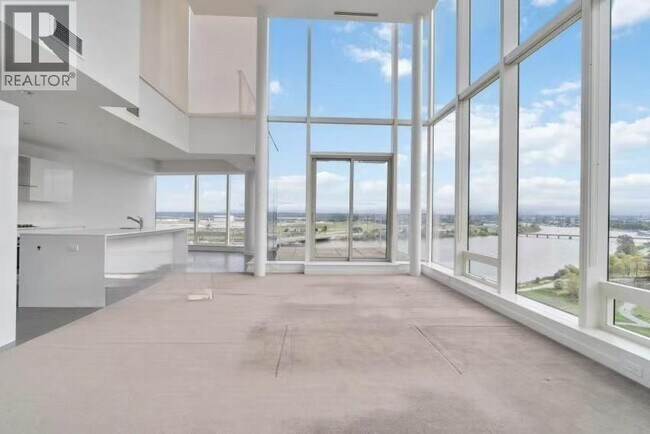 5311 Brighouse Way in Richmond, BC - Building Photo - Building Photo
