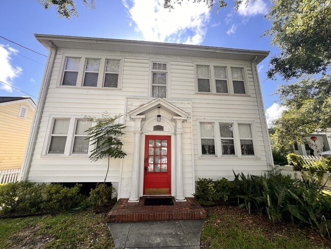 property at 617 N Hyer Ave