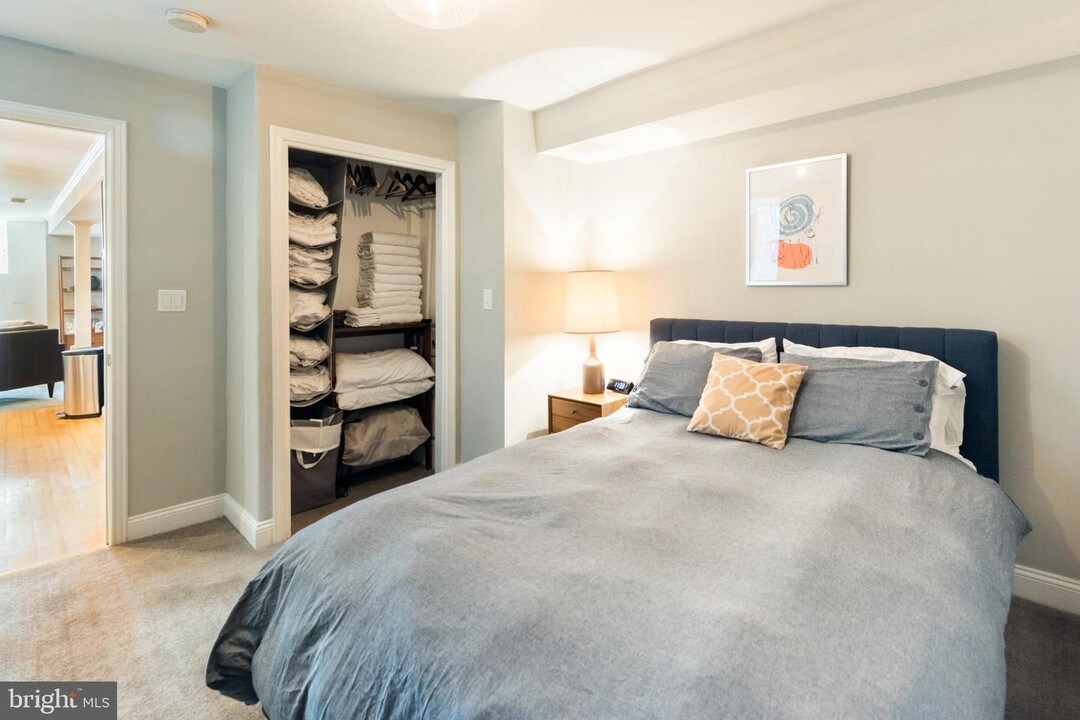 1928 10th St NW-Unit -B in Washington, DC - Building Photo