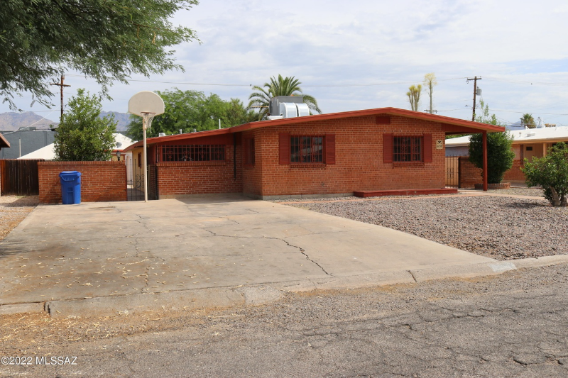 6139 E 2nd St in Tucson, AZ - Foto de edificio
