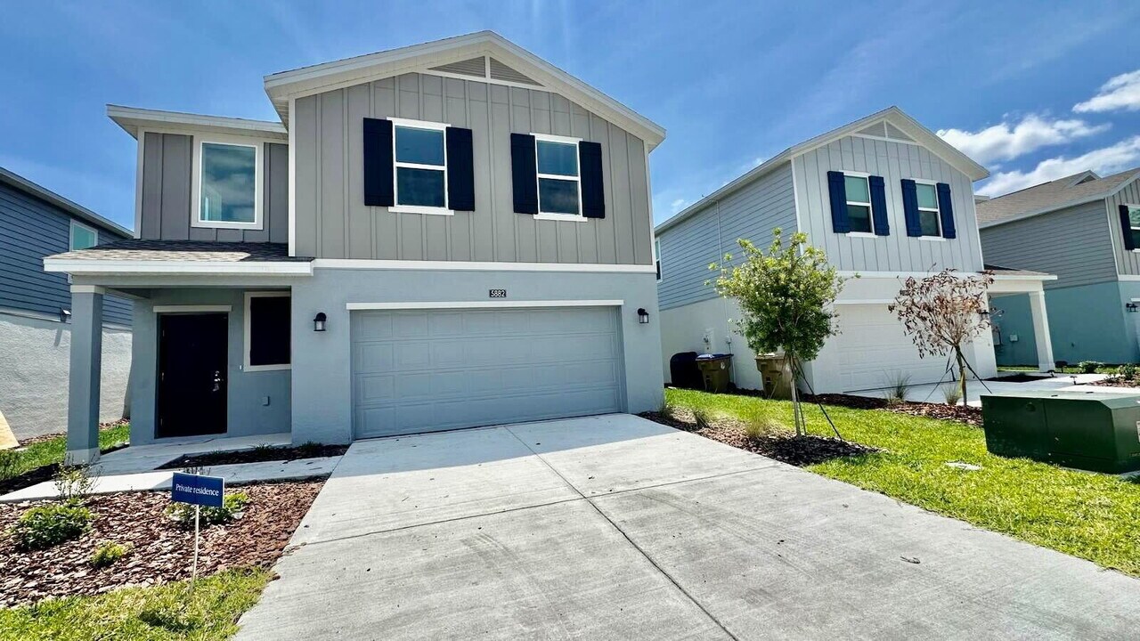 5882 Le Marin Wy in Kissimmee, FL - Building Photo