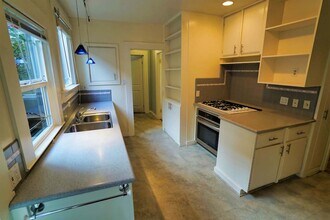 2836 Derby St in Berkeley, CA - Building Photo - Building Photo