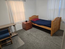 1107 Trails Ln in Duarte, CA - Building Photo