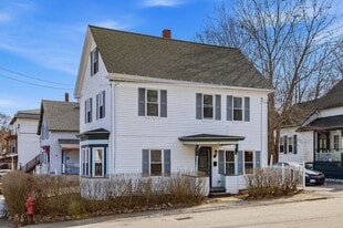 72 Union St in Somersworth, NH - Building Photo