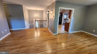 318 Oakwood Ave in Glassboro, NJ - Building Photo - Building Photo