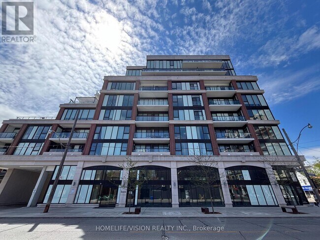 1-421 Belsize Dr in Toronto, ON - Building Photo - Building Photo