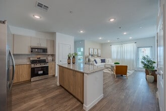 Ascend Heartland in North Las Vegas, NV - Building Photo - Building Photo