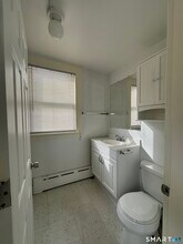 28 George St in Wallingford, CT - Building Photo - Building Photo