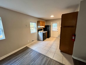 1204 Outlook St in Natrona Heights, PA - Building Photo - Building Photo
