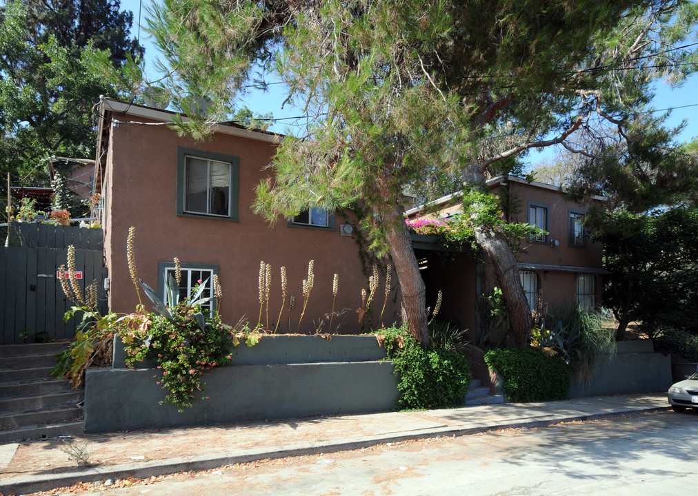 1950 Whitmore Ave in Los Angeles, CA - Building Photo