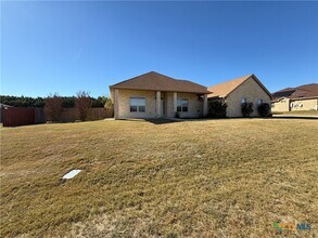 156 Fay Dr in Killeen, TX - Building Photo - Building Photo