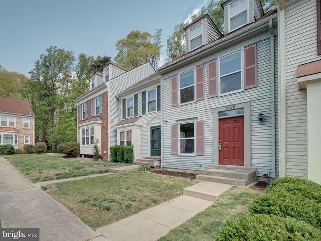 7478 Laurel Oak Ct in Springfield, VA - Building Photo - Building Photo