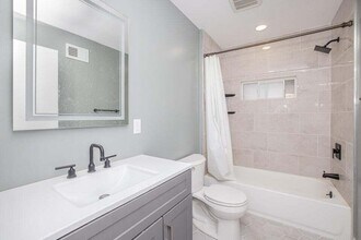 3308 S 26th St in Milwaukee, WI - Building Photo - Building Photo