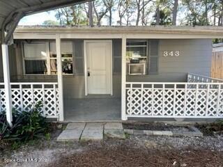 343 Jepson St in Titusville, FL - Foto de edificio