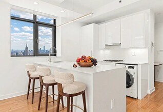 49 E 34th St, Unit 30C in New York, NY - Foto de edificio - Building Photo