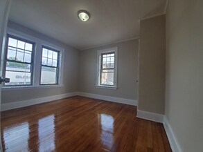 388 Bloomfield Ave in Bloomfield, NJ - Building Photo - Building Photo