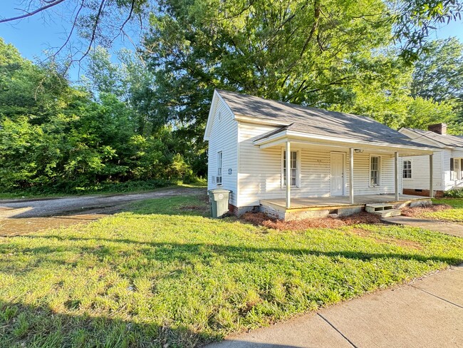 property at 526 Martin Luther King Jr Ave S