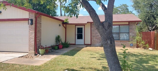 5859 Sun Farm in San Antonio, TX - Building Photo - Building Photo