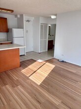 737 Olokele Ave in Honolulu, HI - Building Photo - Building Photo