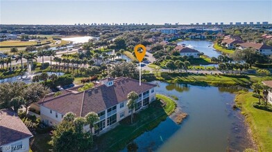 3009 Driftwood Way in Naples, FL - Foto de edificio - Building Photo