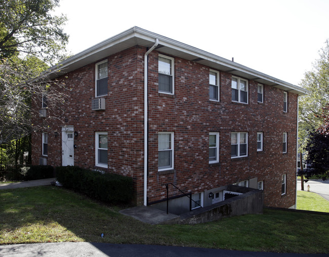 125 Common St in Quincy, MA - Foto de edificio - Building Photo