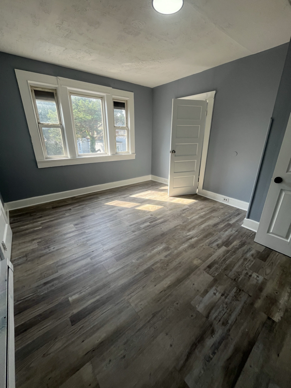 76 Ellis Ave in Irvington, NJ - Building Photo - Building Photo
