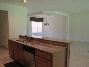 8244 Vía Vivaldi in Orlando, FL - Building Photo - Building Photo