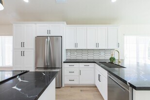 23554 N 73rd Pl in Scottsdale, AZ - Building Photo