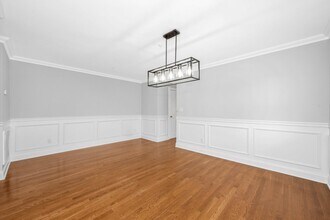 67 Ellsworth Ave in Harrison, NY - Building Photo - Building Photo