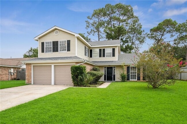 property at 109 Silverwood Dr