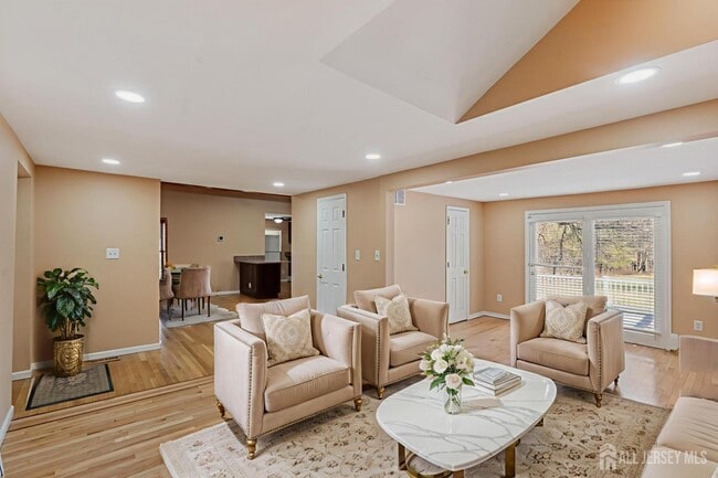 3850 NJ-27 in Princeton, NJ - Building Photo - Building Photo