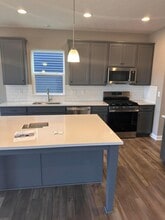 2027 Aerotrain Ct N in Plain City, OH - Building Photo - Building Photo