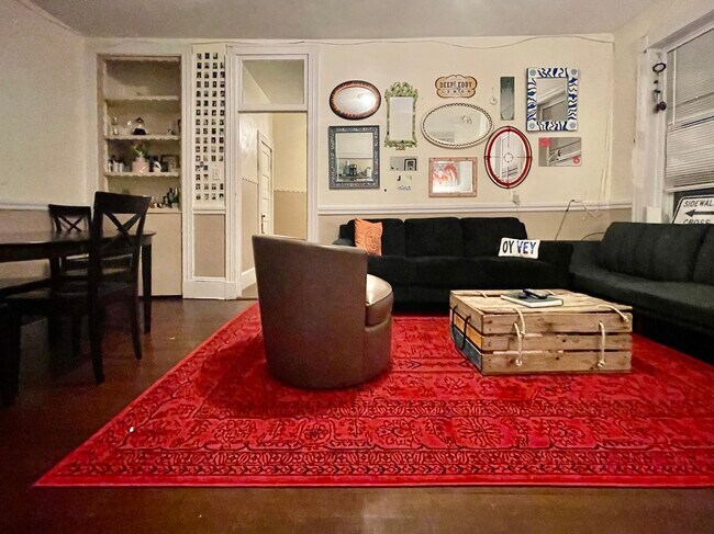 38 Bradford St, Unit 2 in Boston, MA - Foto de edificio - Building Photo