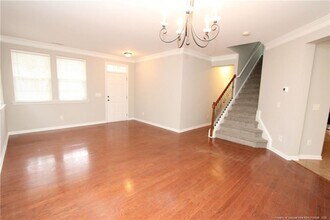 602 Prairie Meadows Court in Cary, NC - Building Photo - Building Photo