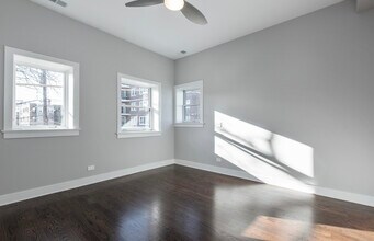 534 Sheridan Square in Evanston, IL - Building Photo - Building Photo