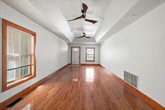 1423-1423 S Meridian St in Indianapolis, IN - Building Photo - Building Photo