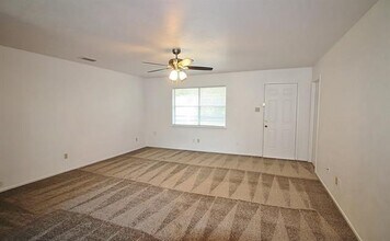 362 Linklea Dr in Duncanville, TX - Building Photo - Building Photo