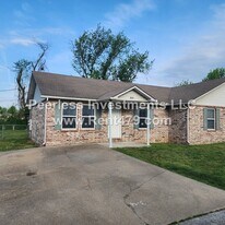 511 4th Ave SW in Gravette, AR - Building Photo