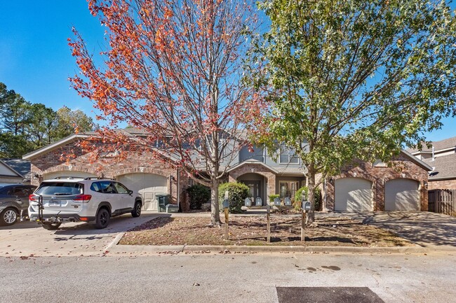 2627 N Miranda St in Fayetteville, AR - Building Photo - Building Photo