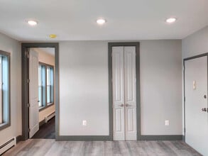 New Park Apartments in Hartford, CT - Building Photo - Building Photo