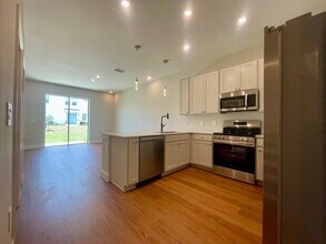 6159 Park Promenade Way in Clermont, FL - Building Photo - Building Photo