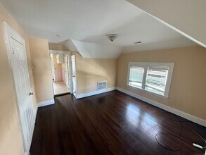 100 Garfield Ave in Bridgeport, CT - Building Photo - Building Photo