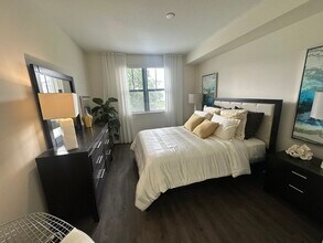 11360 NW 46th Ln in Doral, FL - Building Photo - Building Photo