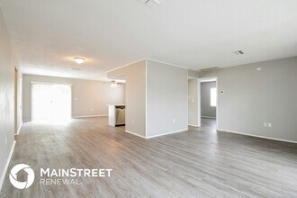 13239 Asbury St in Spring Hill, FL - Building Photo - Building Photo