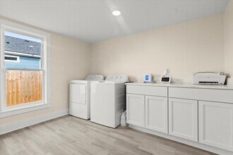 615 Cleveland St in Lake Charles, LA - Building Photo - Building Photo
